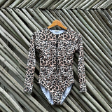 Léopard zip avant