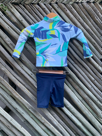 Short uni bleu marine